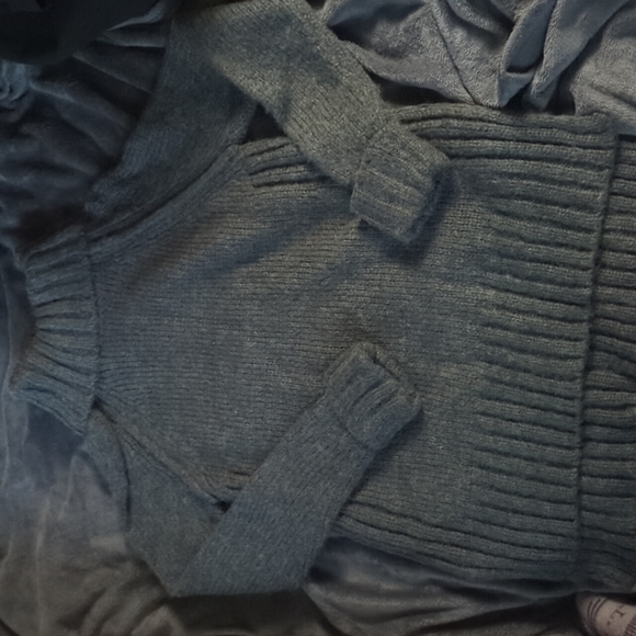 Ruby Moon turtleneck wool sweater small - Picture 1 of 5